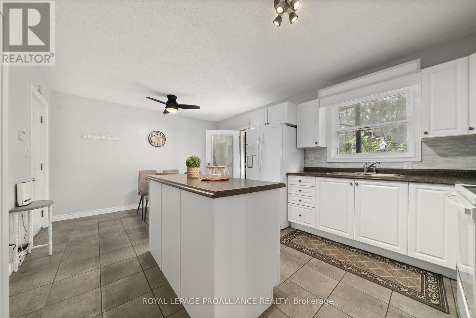 318 Raglan Street, Brighton, Ontario  K0K 1H0 - Photo 14 - X12418453