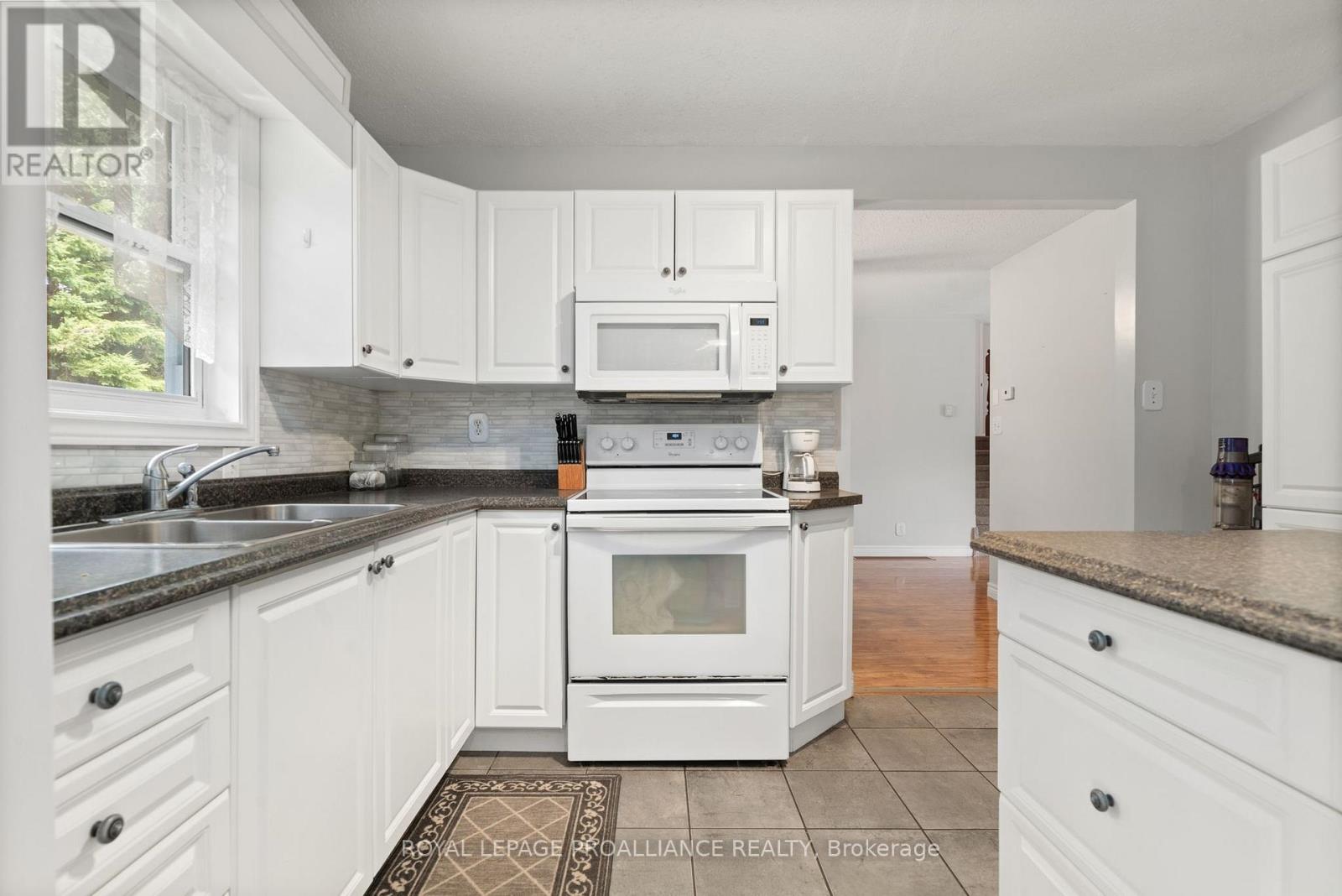 318 Raglan Street, Brighton, Ontario  K0K 1H0 - Photo 16 - X12418453