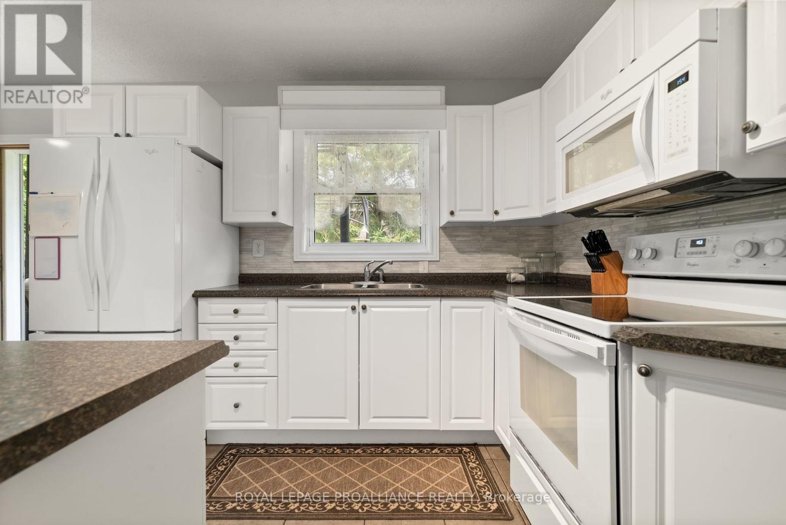 318 Raglan Street, Brighton, Ontario  K0K 1H0 - Photo 17 - X12418453