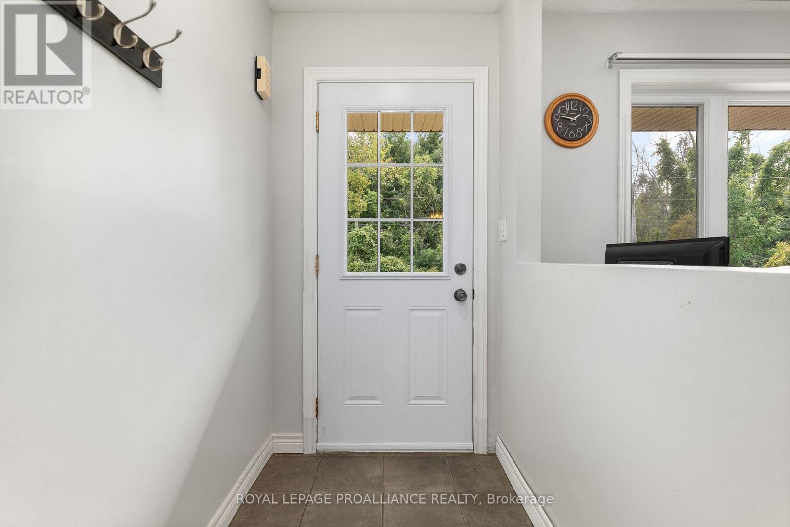 318 Raglan Street, Brighton, Ontario  K0K 1H0 - Photo 7 - X12418453