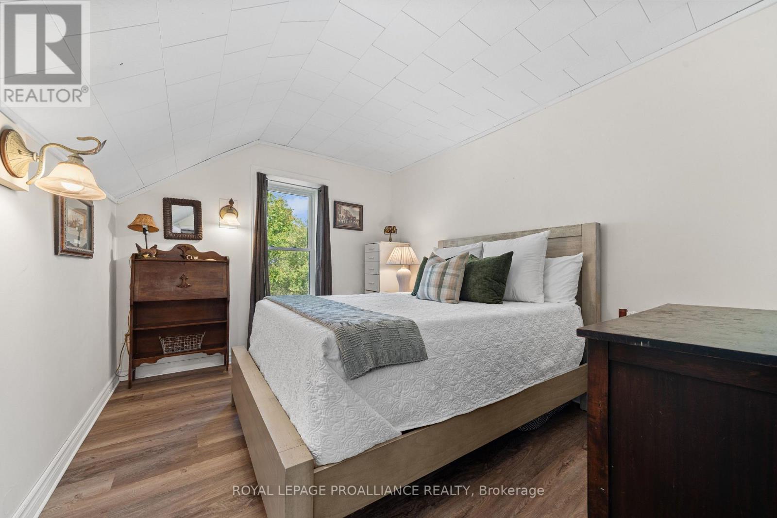 557 Casey Road, Belleville, Ontario  K8N 4Z6 - Photo 33 - X12418959