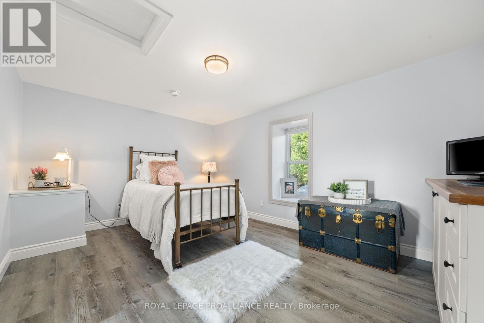 557 Casey Road, Belleville, Ontario  K8N 4Z6 - Photo 35 - X12418959
