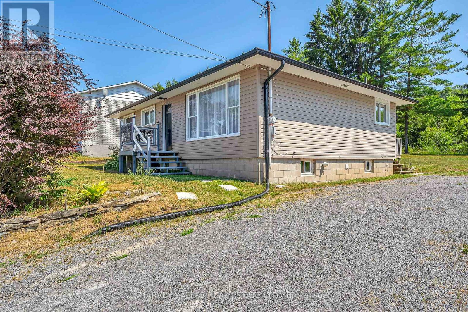 106 Union Street, Prince Edward County, Ontario  K0K 2T0 - Photo 3 - X12419063