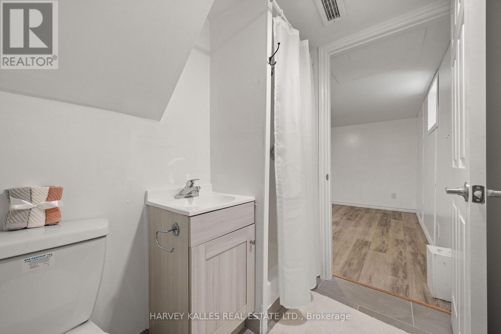 106 Union Street, Prince Edward County, Ontario  K0K 2T0 - Photo 34 - X12419063