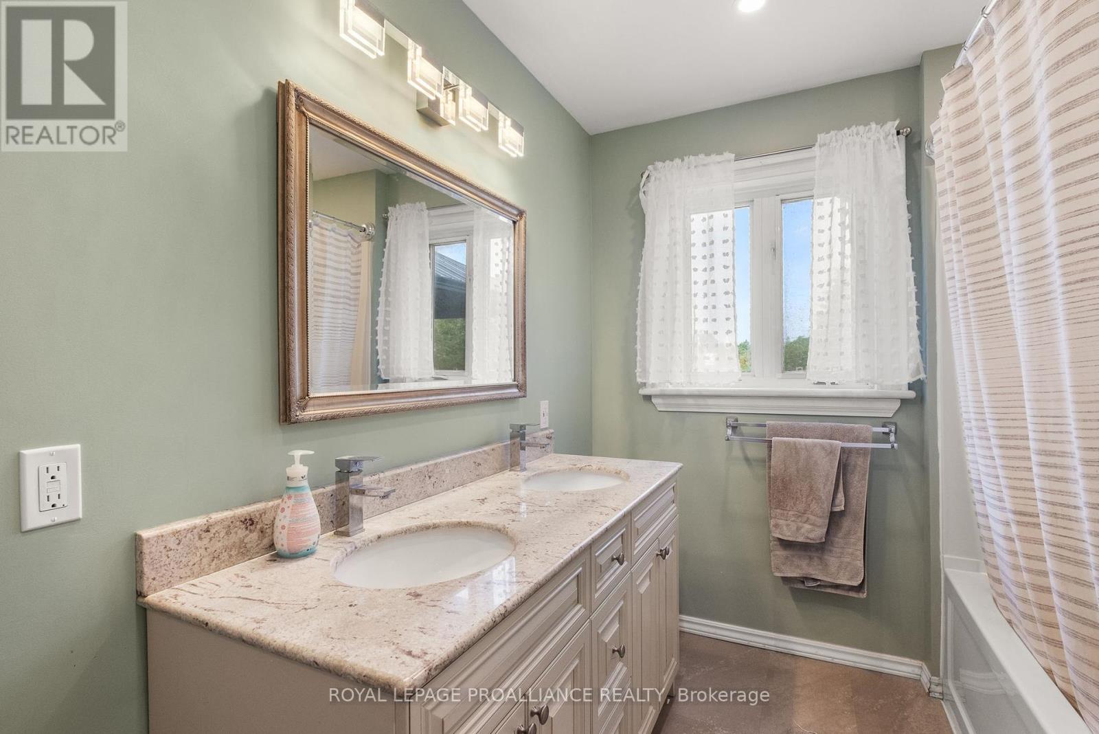 8 Oriole Crescent, Hamilton Township, Ontario  K0K 1C0 - Photo 22 - X12419160