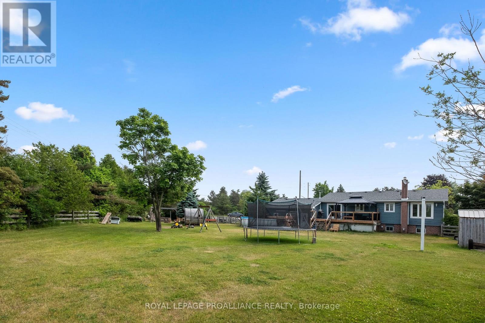 8 Oriole Crescent, Hamilton Township, Ontario  K0K 1C0 - Photo 39 - X12419160