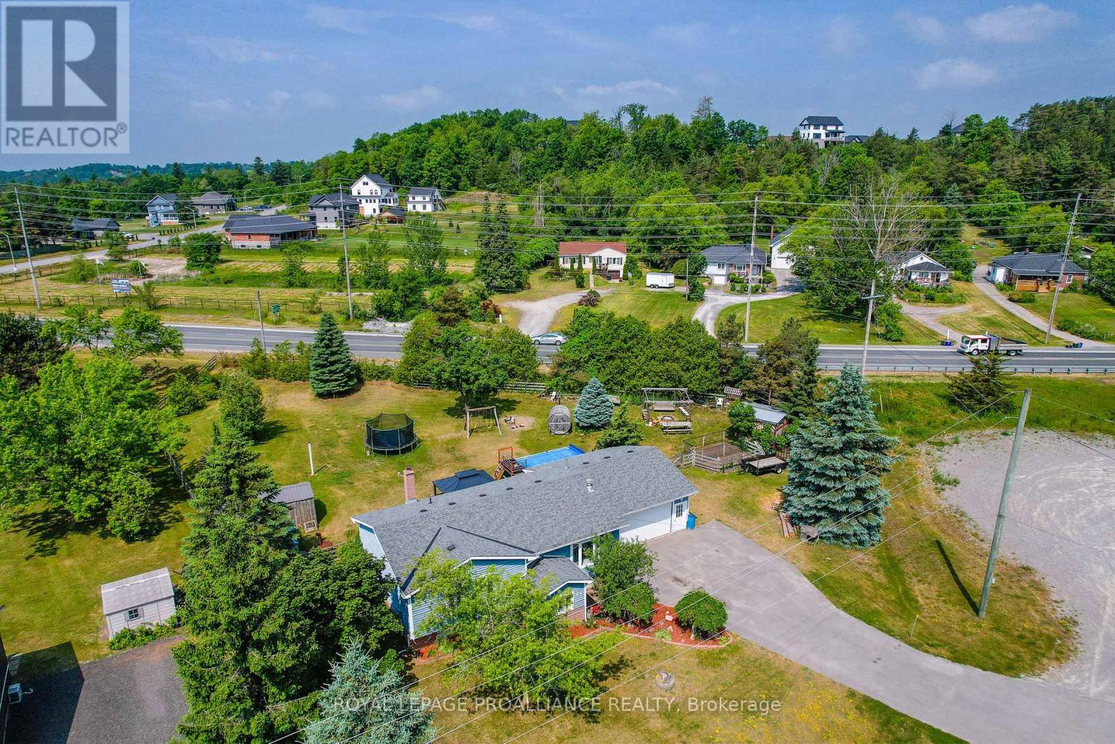8 Oriole Crescent, Hamilton Township, Ontario  K0K 1C0 - Photo 8 - X12419160