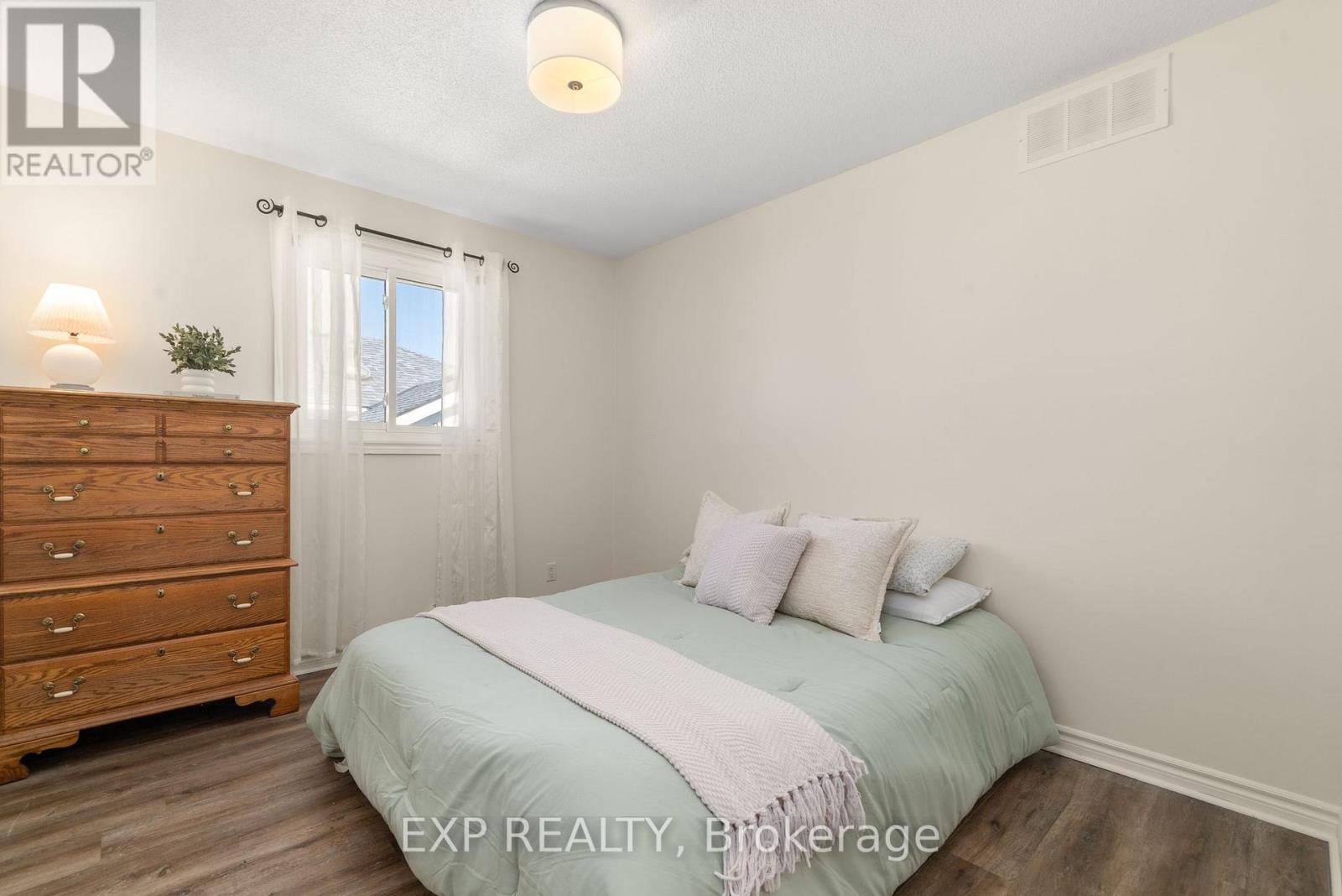 130 Finch Drive, Belleville, Ontario  K8P 5L4 - Photo 19 - X12419260