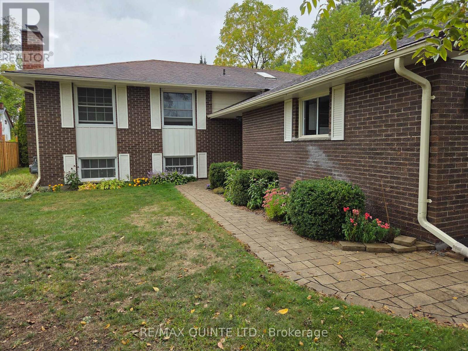40 COLLEGE STREET, Tweed, Ontario