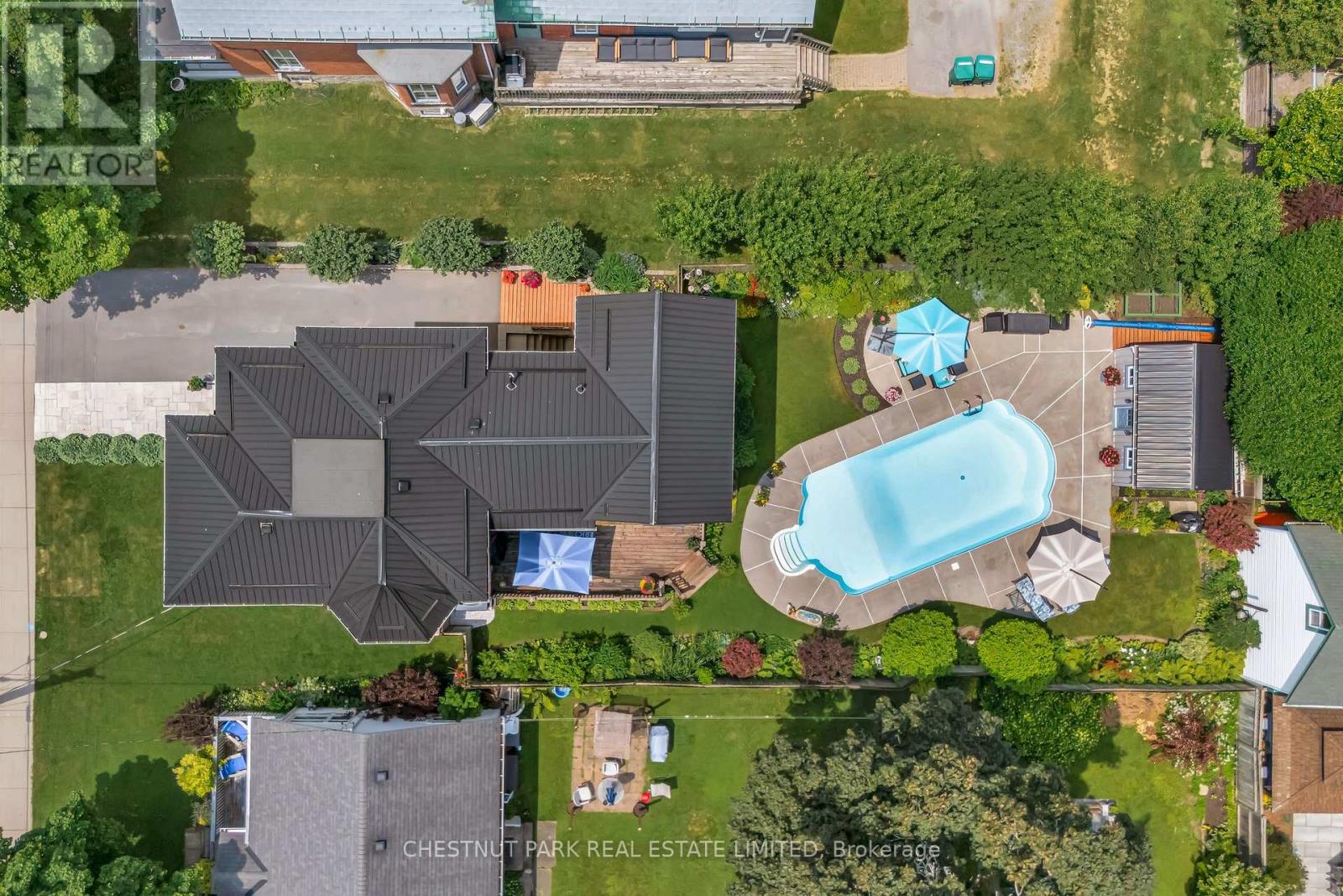26 Centre Street, Prince Edward County, Ontario  K0K 2T0 - Photo 5 - X12420581
