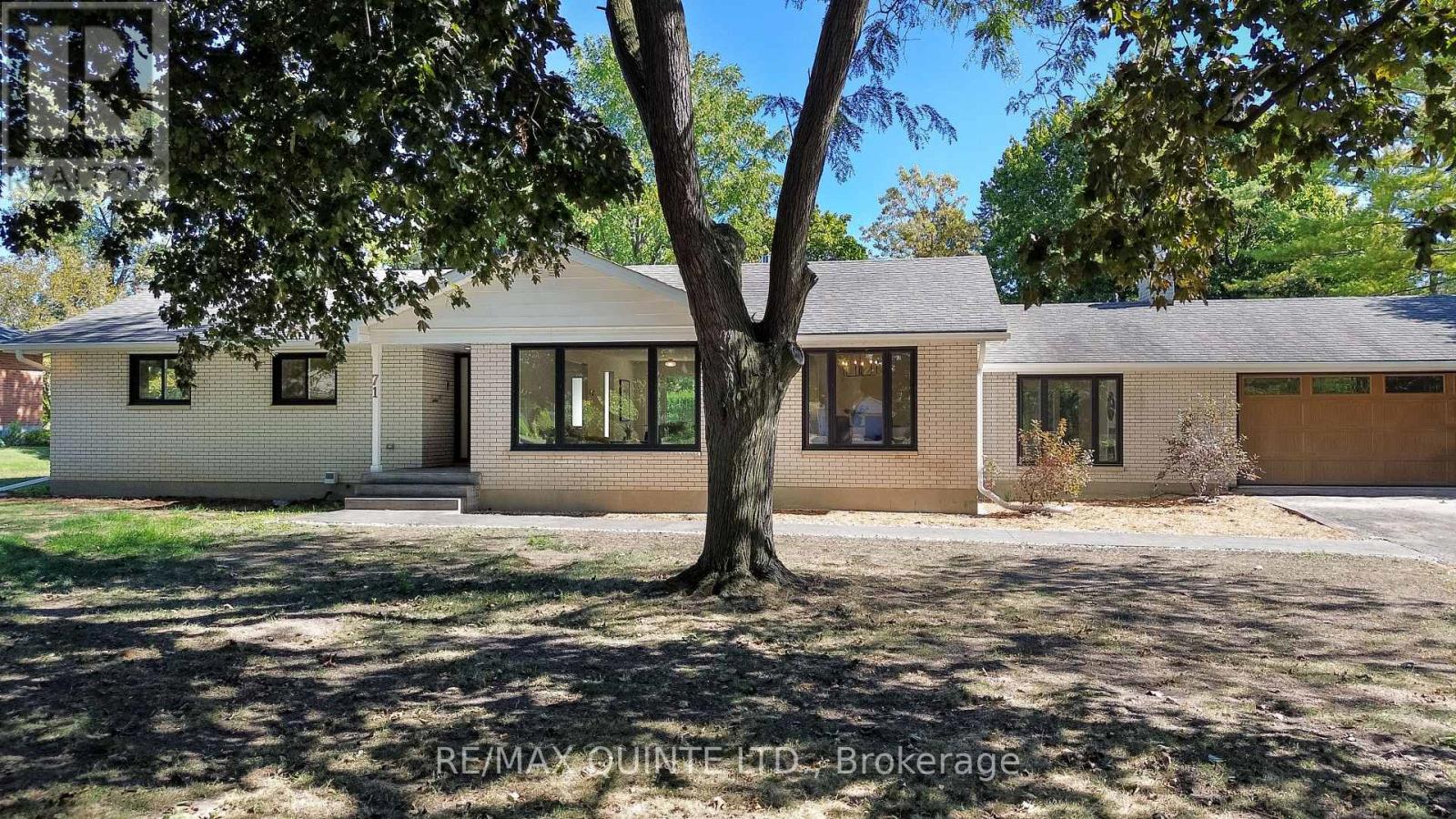 71 SELENA AVENUE, Belleville, Ontario