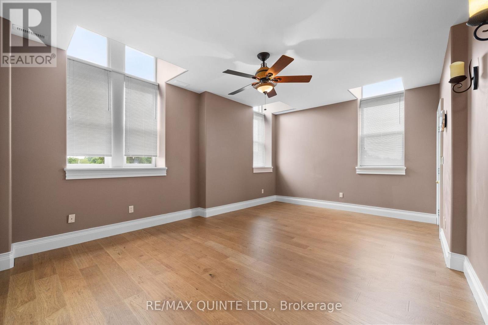 229 Main Street, Prince Edward County, Ontario  K0K 2T0 - Photo 41 - X12421160