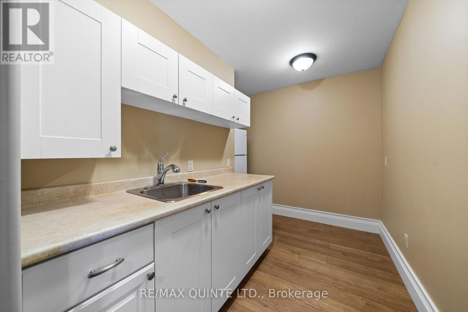 229 Main Street, Prince Edward County, Ontario  K0K 2T0 - Photo 44 - X12421160