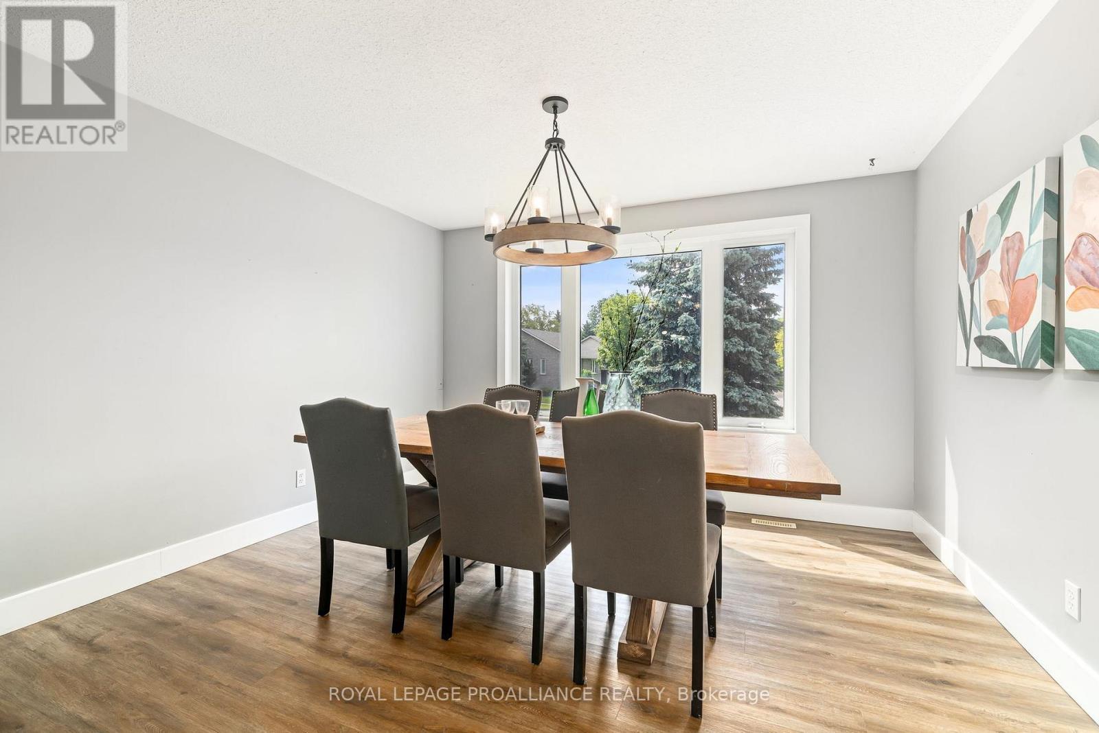 8 Henderson Lane, Brighton, Ontario  K0K 1H0 - Photo 12 - X12421190