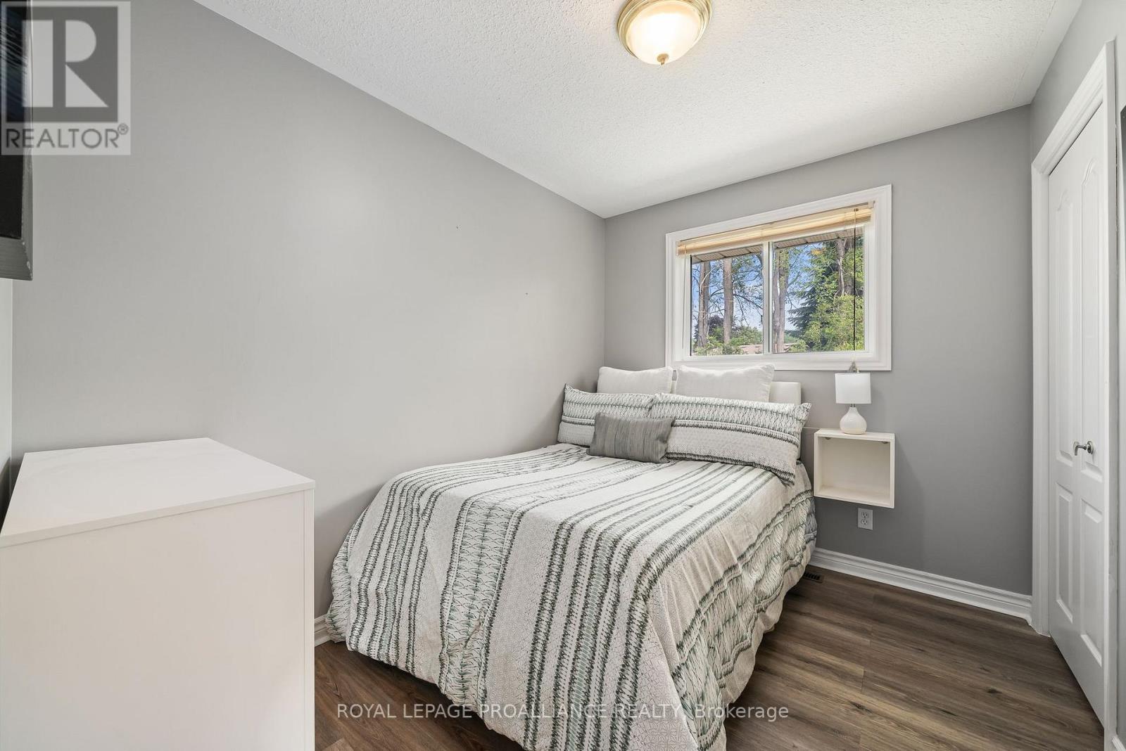 8 Henderson Lane, Brighton, Ontario  K0K 1H0 - Photo 16 - X12421190