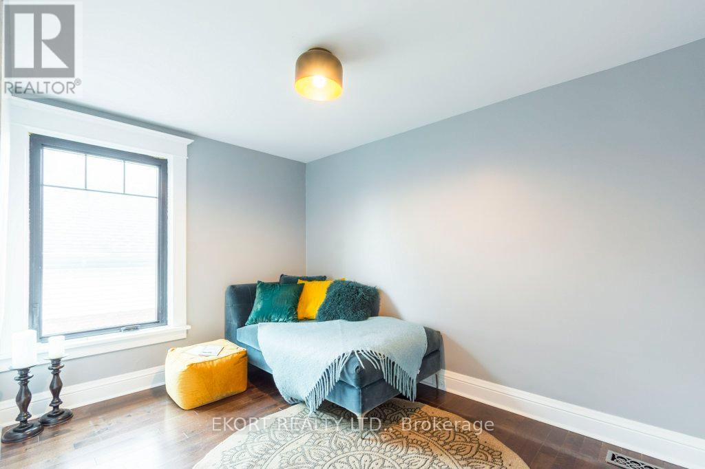 302 Bridge Street E, Belleville, Ontario  K8N 1P6 - Photo 17 - X12421239