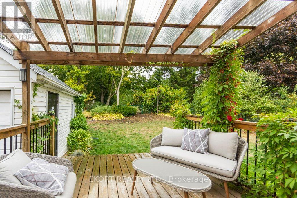 302 Bridge Street E, Belleville, Ontario  K8N 1P6 - Photo 23 - X12421239