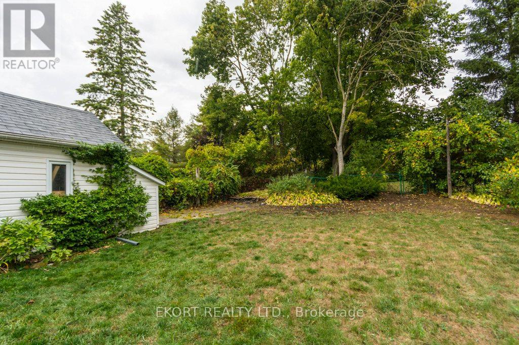 302 Bridge Street E, Belleville, Ontario  K8N 1P6 - Photo 25 - X12421239