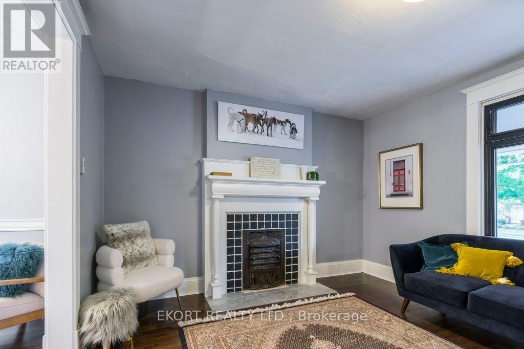 302 Bridge Street E, Belleville, Ontario  K8N 1P6 - Photo 7 - X12421239