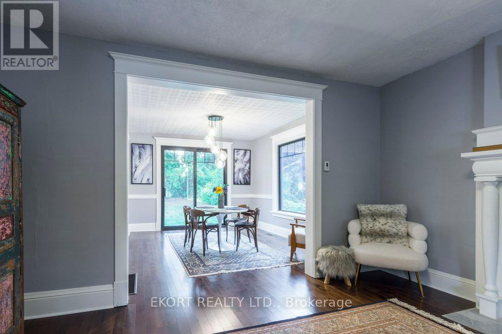 302 Bridge Street E, Belleville, Ontario  K8N 1P6 - Photo 9 - X12421239
