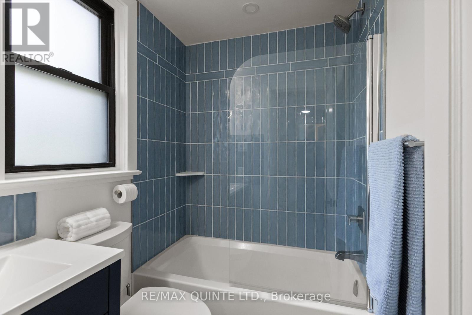 214 Victoria Avenue, Belleville, Ontario  K8N 2C3 - Photo 36 - X12421304