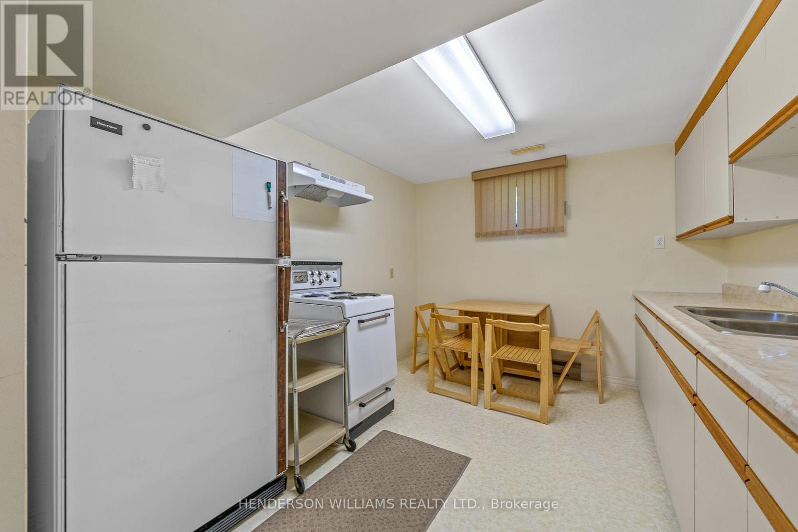 15124 Highway 62 N, Madoc, Ontario  K0K 2K0 - Photo 18 - X12421330