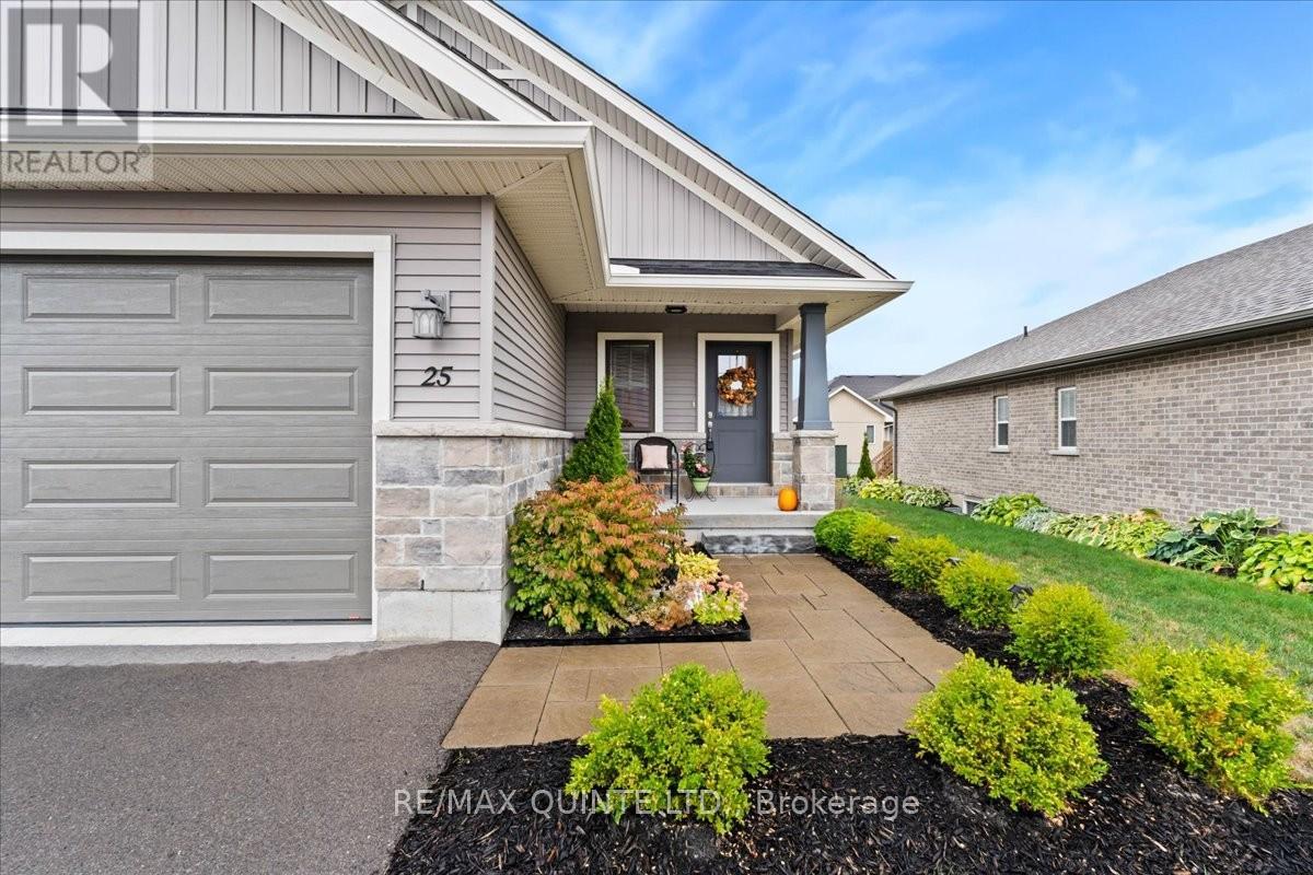 25 Sandhu Crescent, Belleville, Ontario  K8P 0G7 - Photo 2 - X12421486