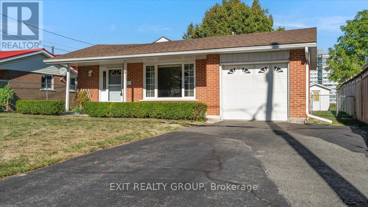 3 ROBERTSON LANE, Belleville, Ontario