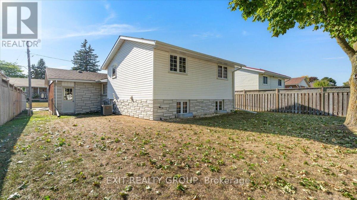 3 Robertson Lane, Belleville, Ontario  K8P 4C2 - Photo 32 - X12421596