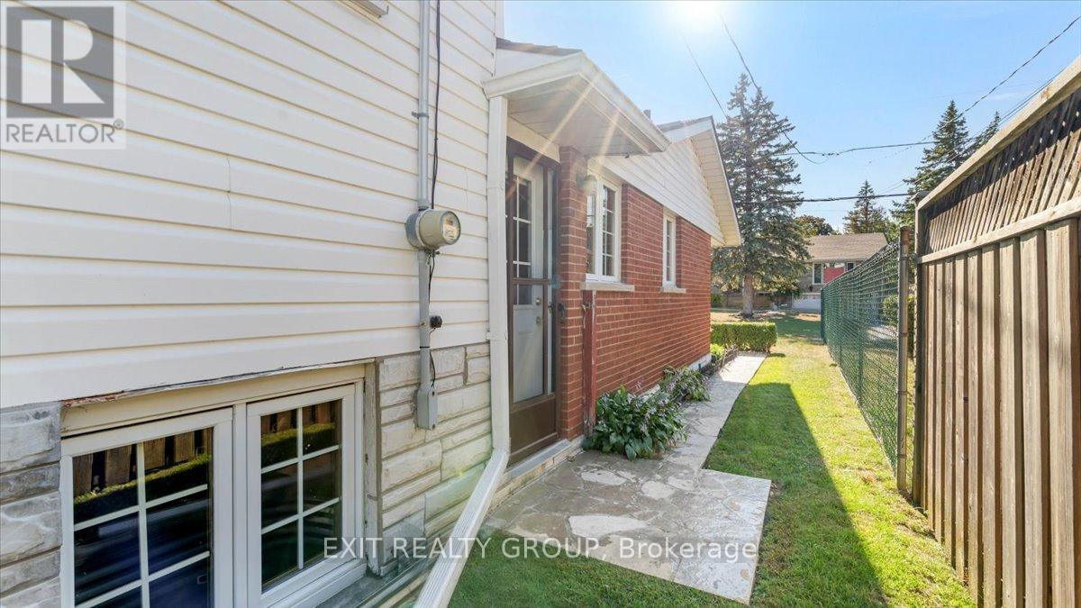 3 Robertson Lane, Belleville, Ontario  K8P 4C2 - Photo 36 - X12421596