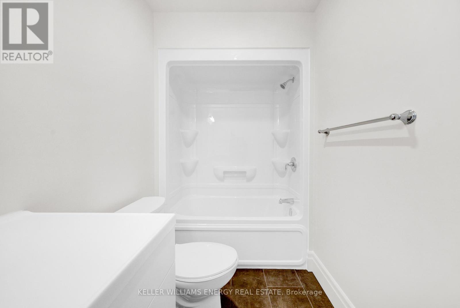 17 Markland Avenue, Prince Edward County, Ontario  K0K 2T0 - Photo 21 - X12421698