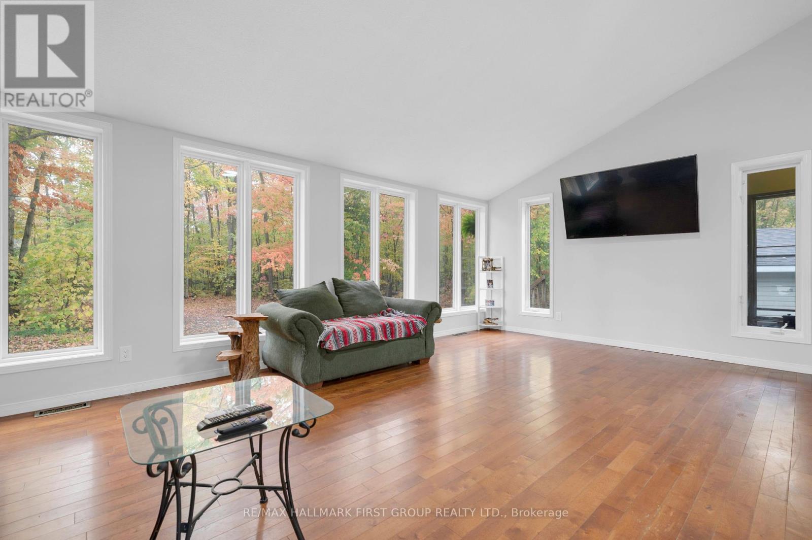 1335 Quin Mo Lac Road, Tweed, Ontario  K0K 3J0 - Photo 10 - X12421951