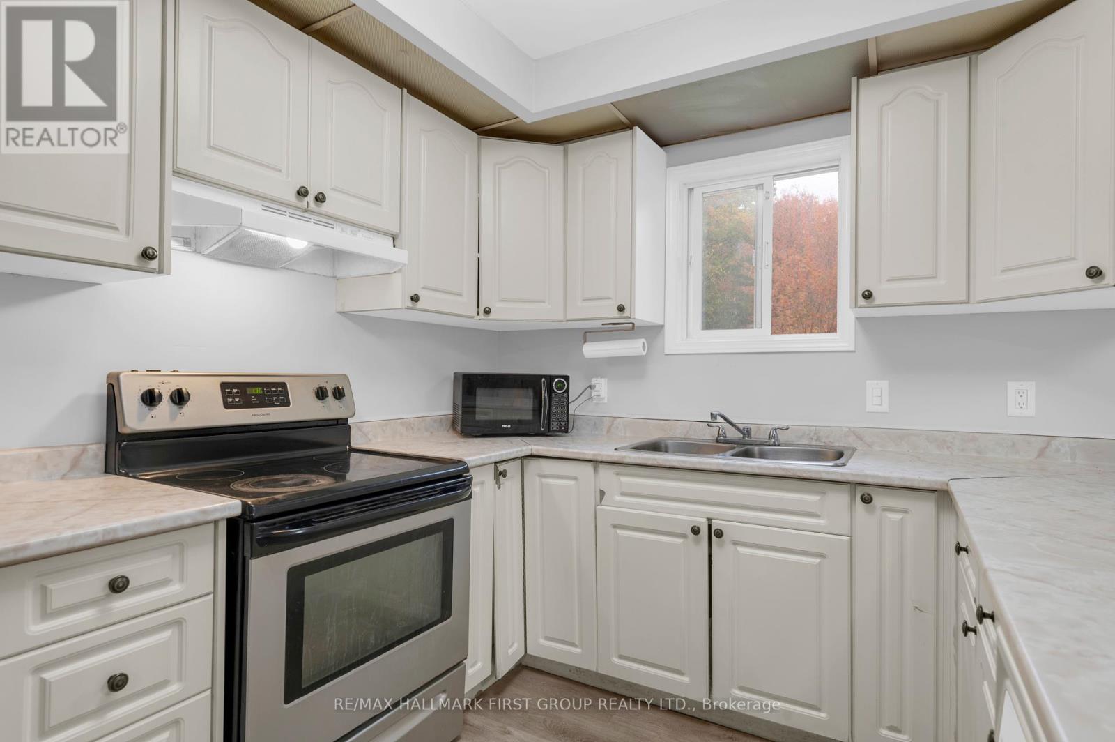 1335 Quin Mo Lac Road, Tweed, Ontario  K0K 3J0 - Photo 14 - X12421951