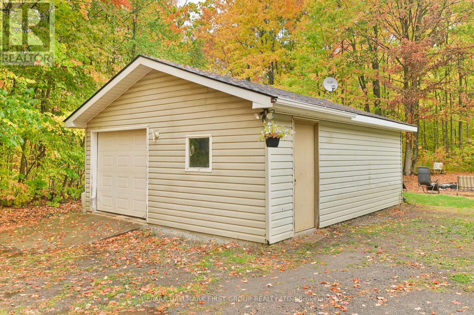 1335 Quin Mo Lac Road, Tweed, Ontario  K0K 3J0 - Photo 34 - X12421951