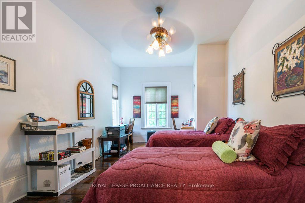 5 - 233 John Street, Belleville, Ontario  K8N 3G2 - Photo 15 - X12421977