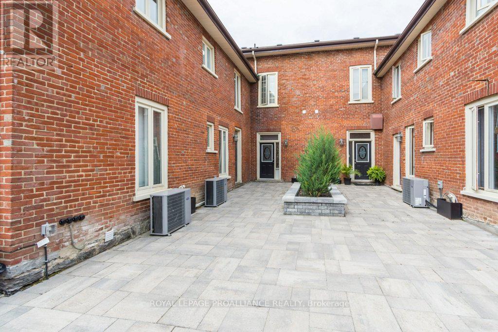 5 - 233 John Street, Belleville, Ontario  K8N 3G2 - Photo 24 - X12421977