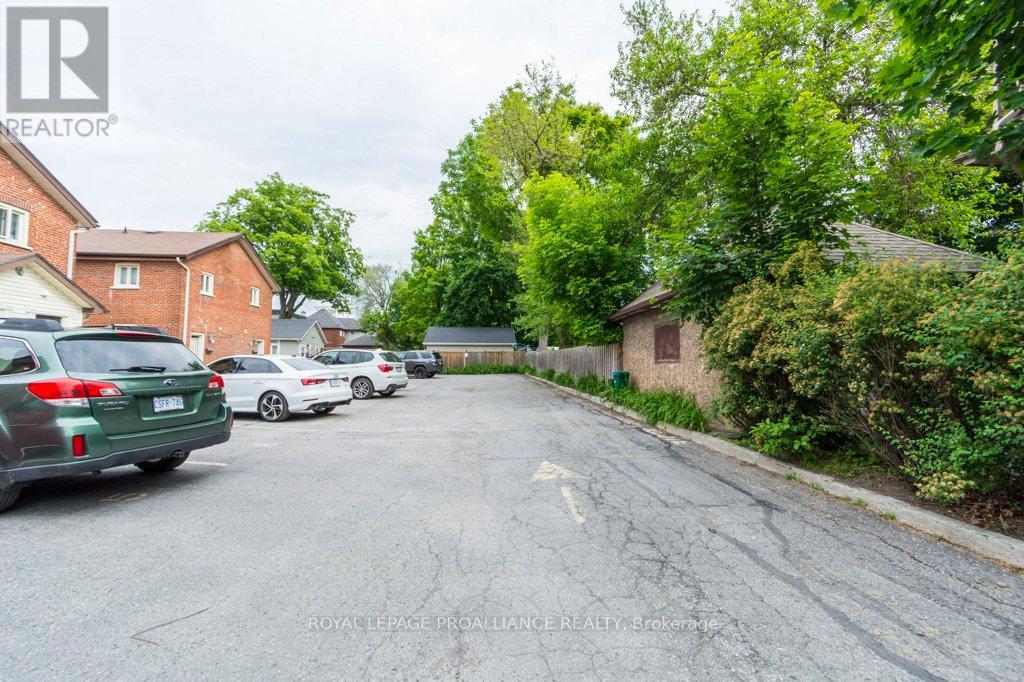 5 - 233 John Street, Belleville, Ontario  K8N 3G2 - Photo 25 - X12421977