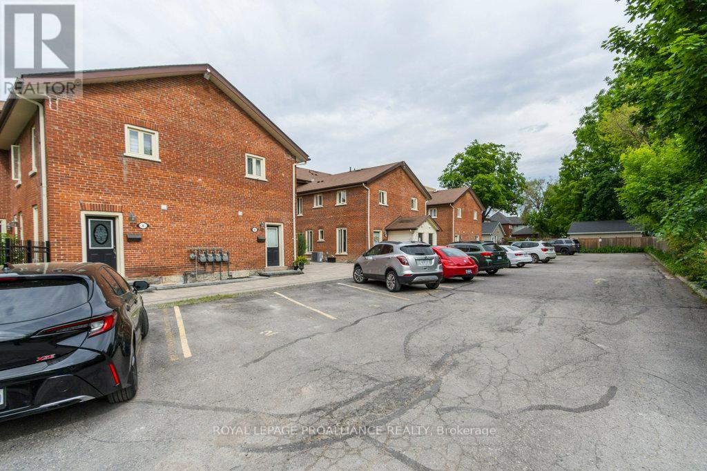 5 - 233 John Street, Belleville, Ontario  K8N 3G2 - Photo 26 - X12421977
