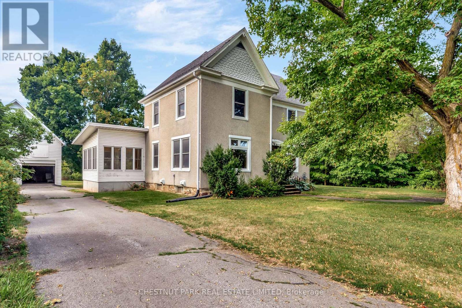 385 Bloomfield Main Street, Prince Edward County, Ontario  K0K 1G0 - Photo 2 - X12422090