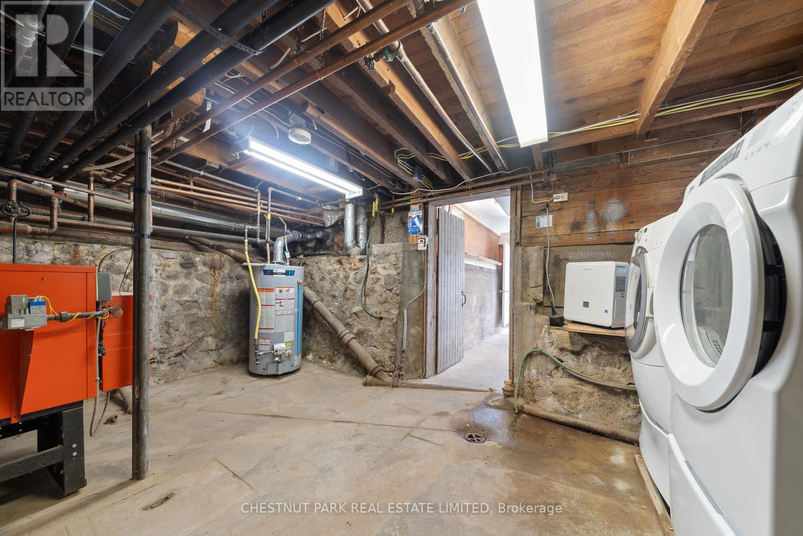 385 Bloomfield Main Street, Prince Edward County, Ontario  K0K 1G0 - Photo 22 - X12422090