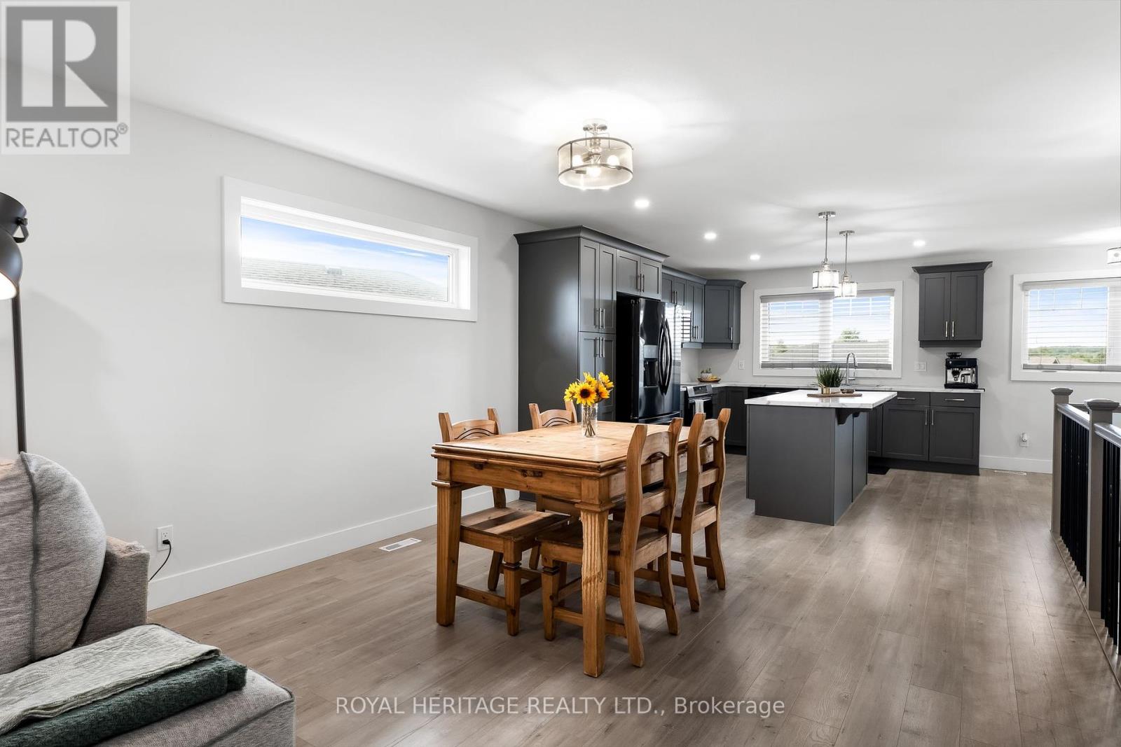 39 Caleb Crescent, Quinte West, Ontario  K0K 2C0 - Photo 10 - X12422982