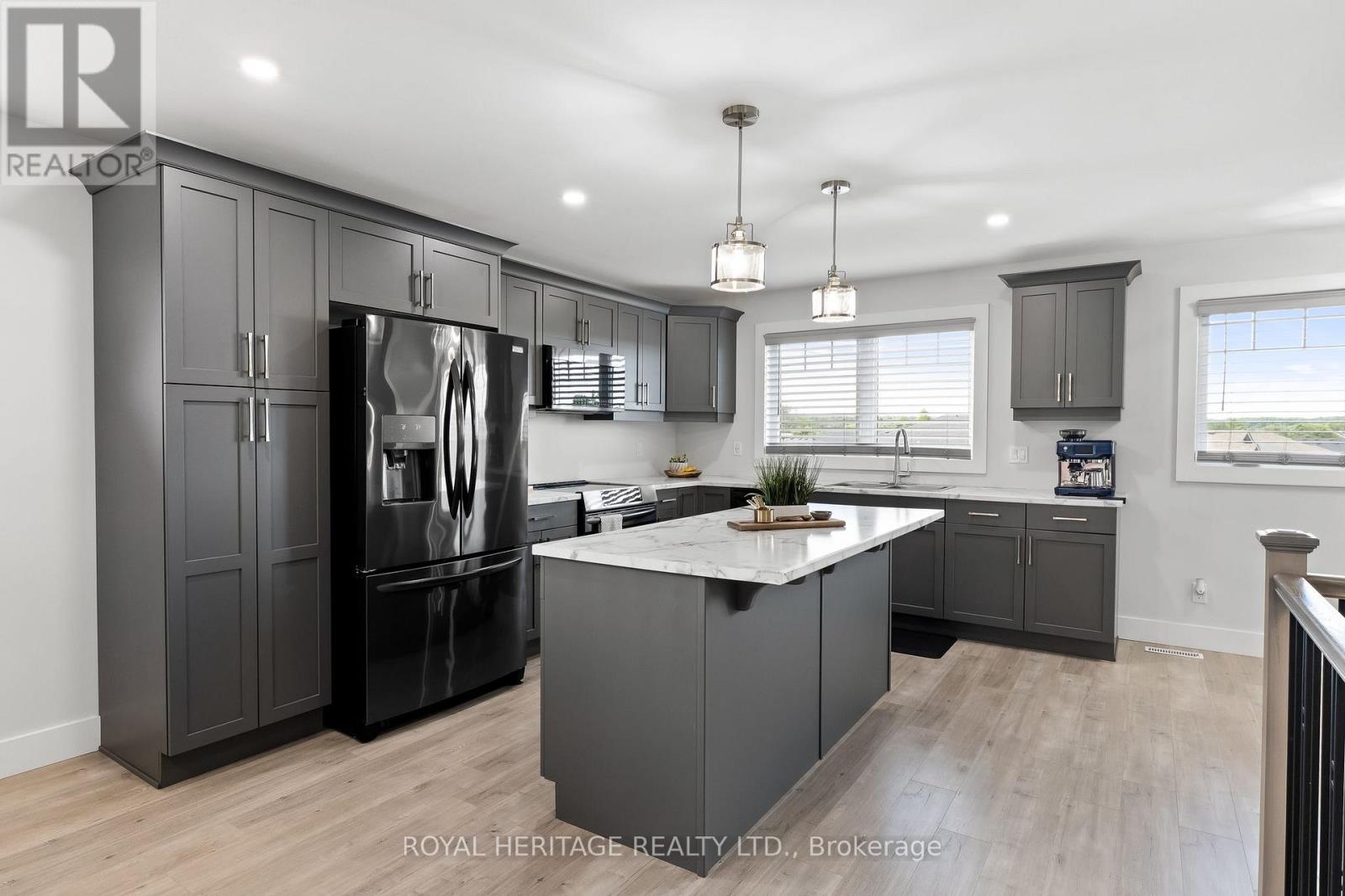 39 Caleb Crescent, Quinte West, Ontario  K0K 2C0 - Photo 13 - X12422982