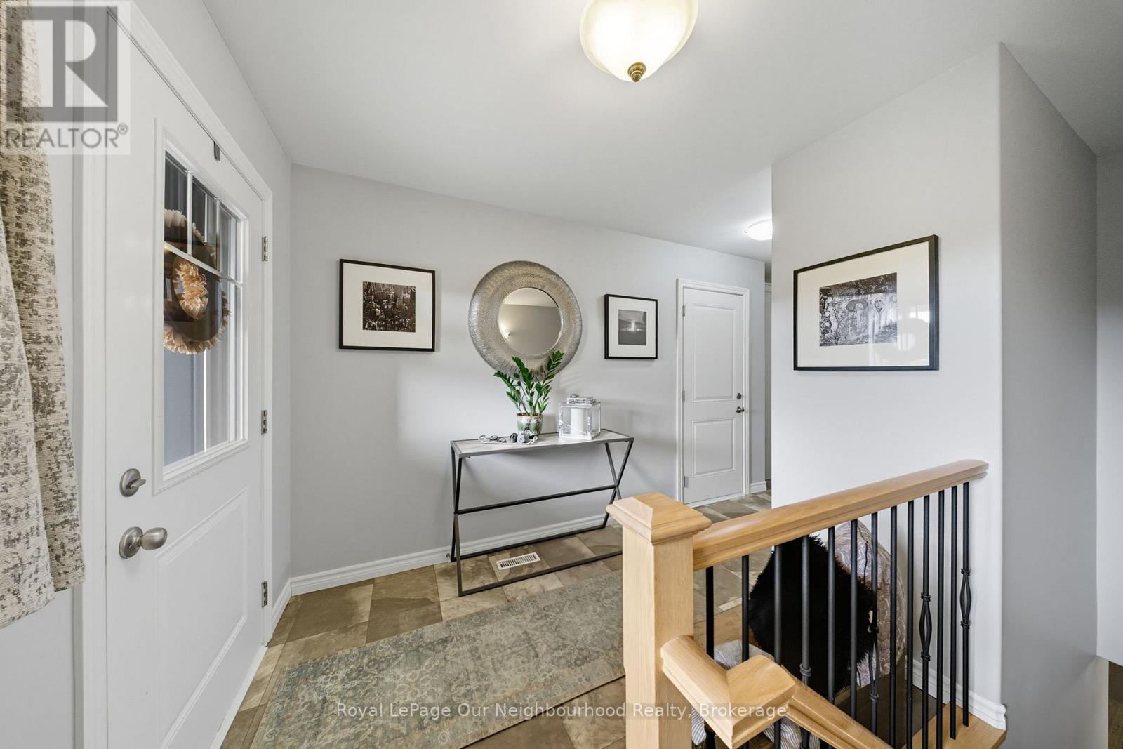 6 Mavis Way, Belleville, Ontario  K8P 0G2 - Photo 4 - X12423308