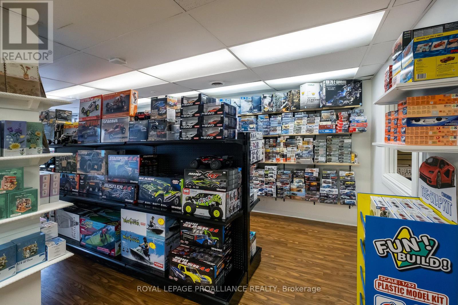 17-19 Prince Edward Street, Brighton, Ontario  K0K 1H0 - Photo 11 - X12423457