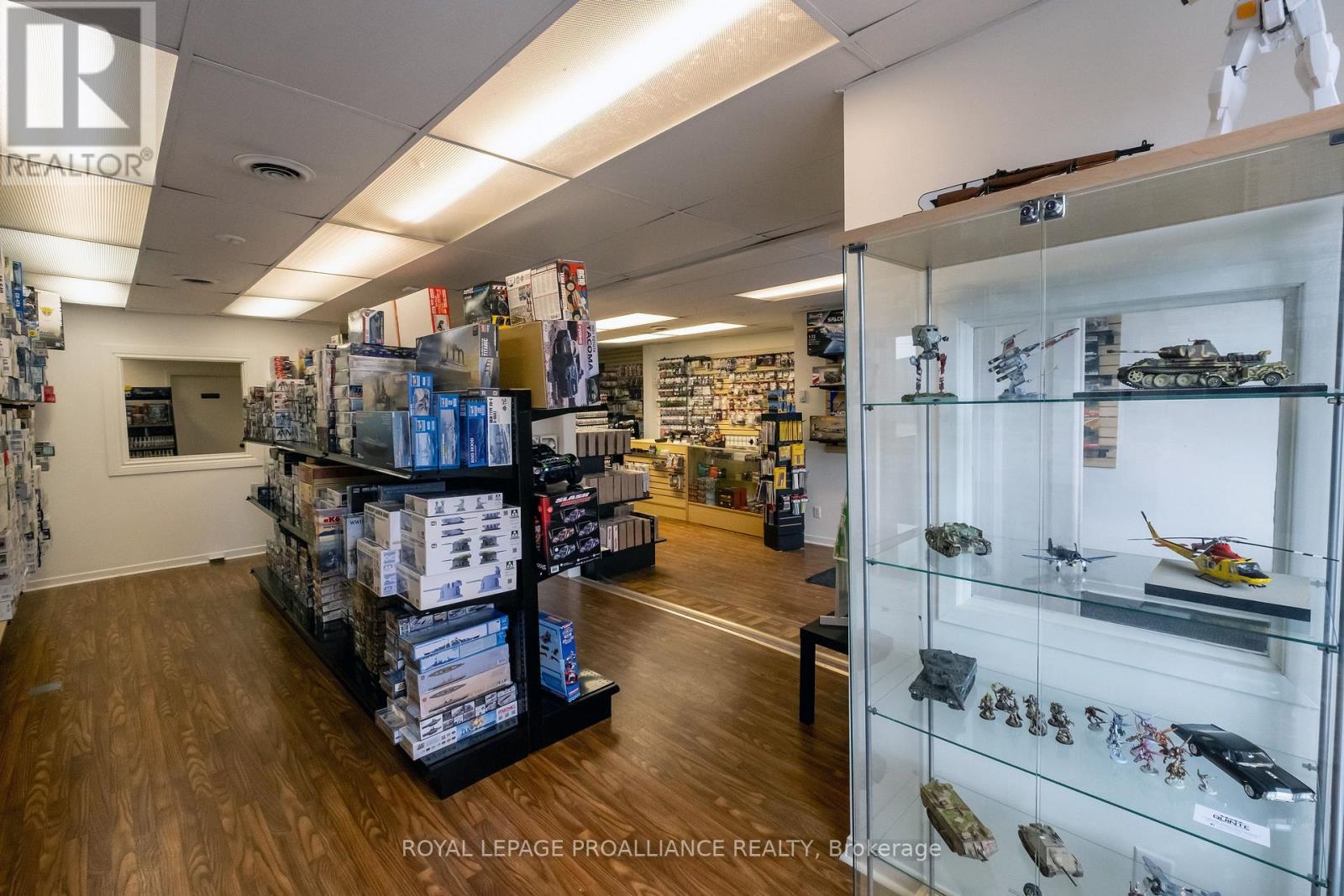 17-19 Prince Edward Street, Brighton, Ontario  K0K 1H0 - Photo 6 - X12423457