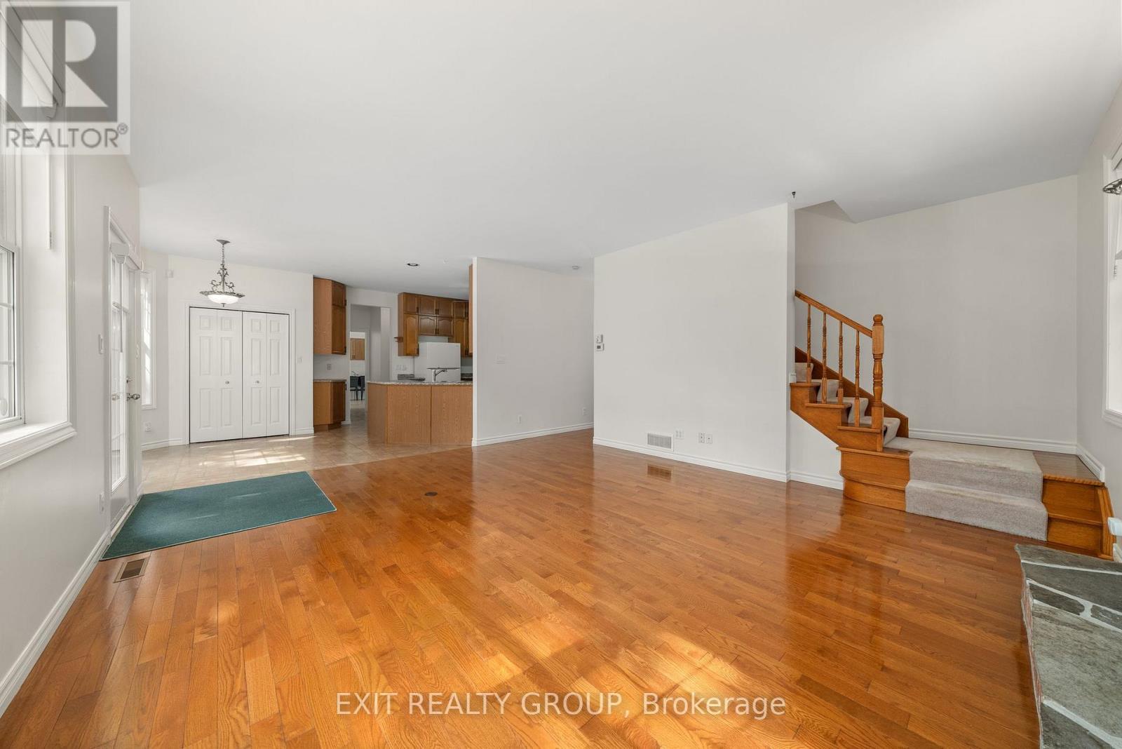 164 Bay Breeze Street, Prince Edward County, Ontario  K8N 0L4 - Photo 13 - X12423915