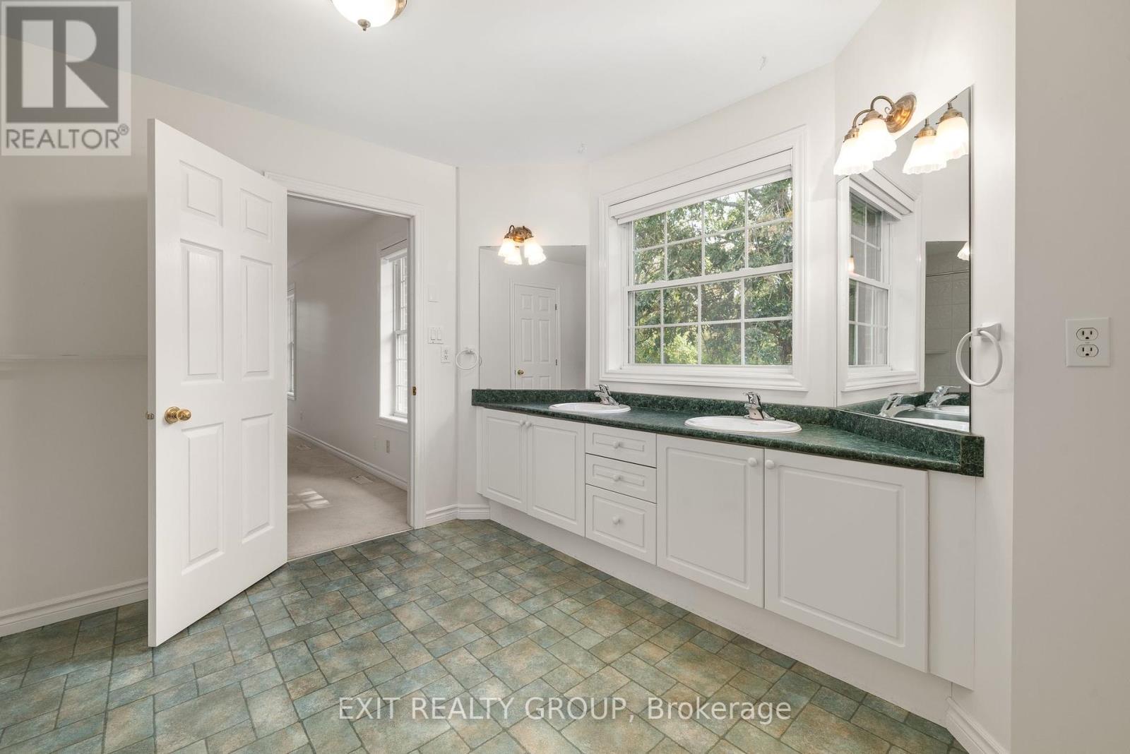 164 Bay Breeze Street, Prince Edward County, Ontario  K8N 0L4 - Photo 25 - X12423915