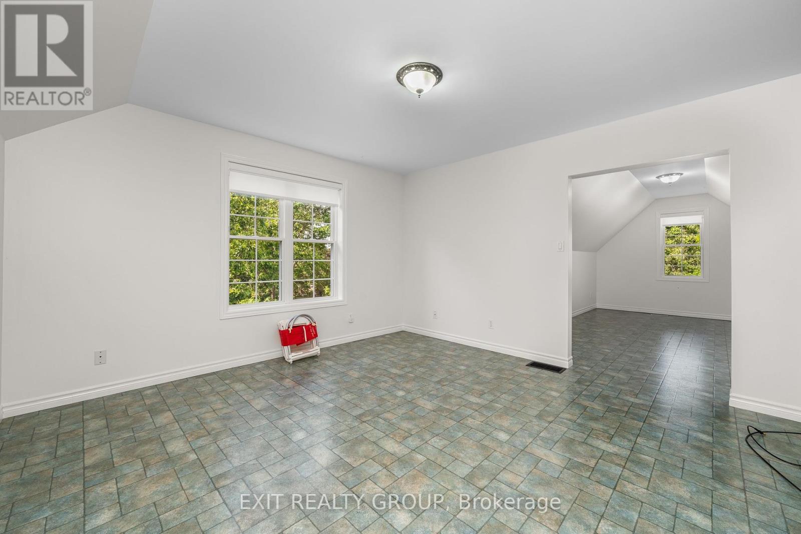 164 Bay Breeze Street, Prince Edward County, Ontario  K8N 0L4 - Photo 31 - X12423915