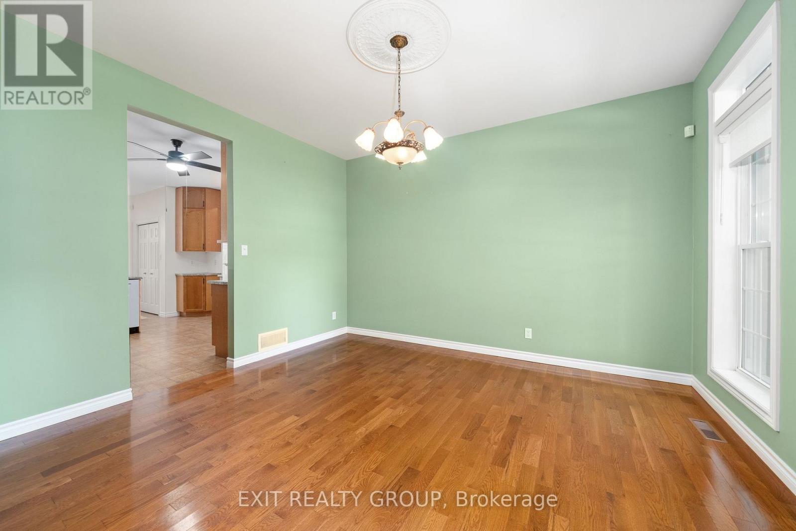 164 Bay Breeze Street, Prince Edward County, Ontario  K8N 0L4 - Photo 7 - X12423915