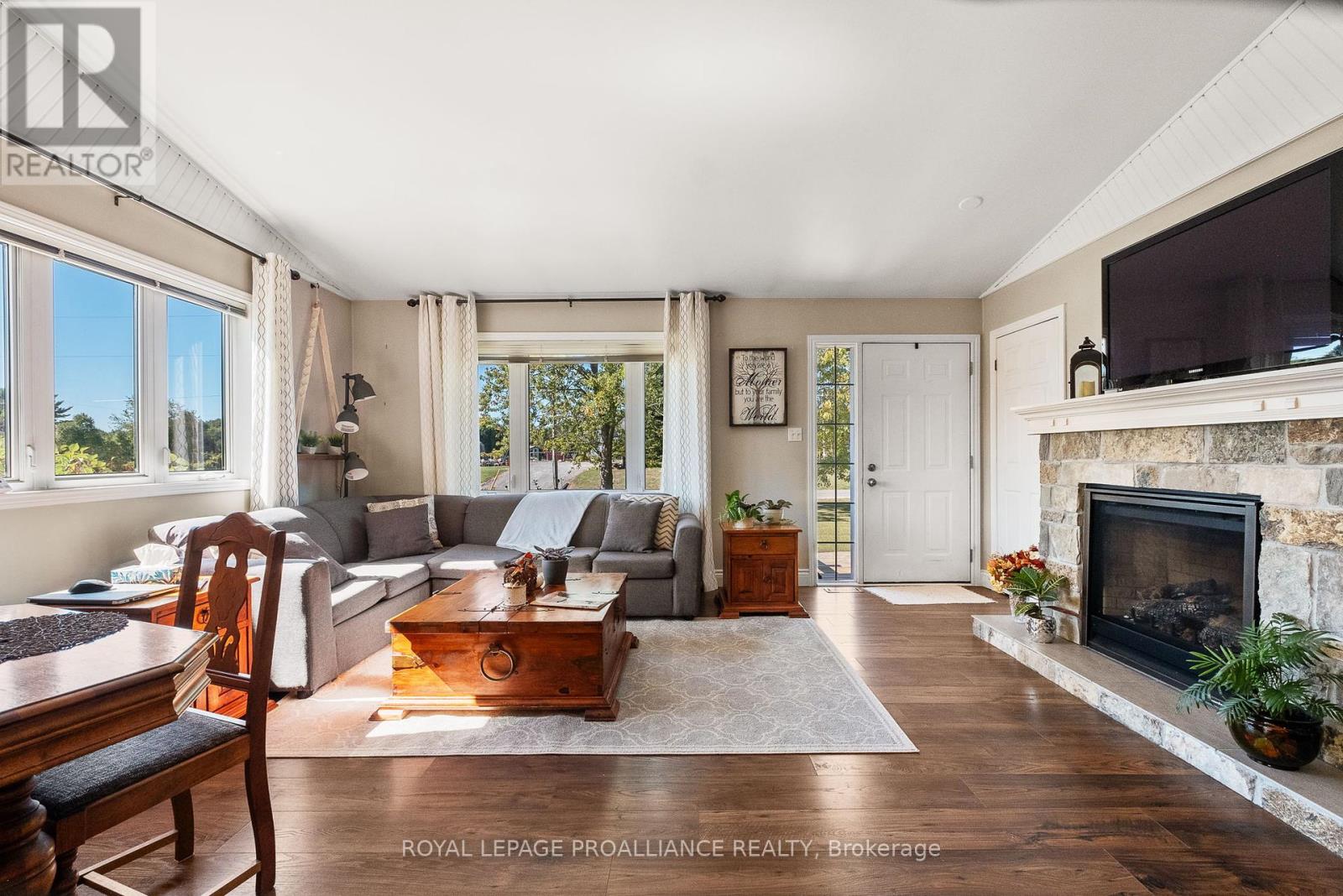 313 Peter's Road, Cramahe, Ontario  K0K 1S0 - Photo 8 - X12423952